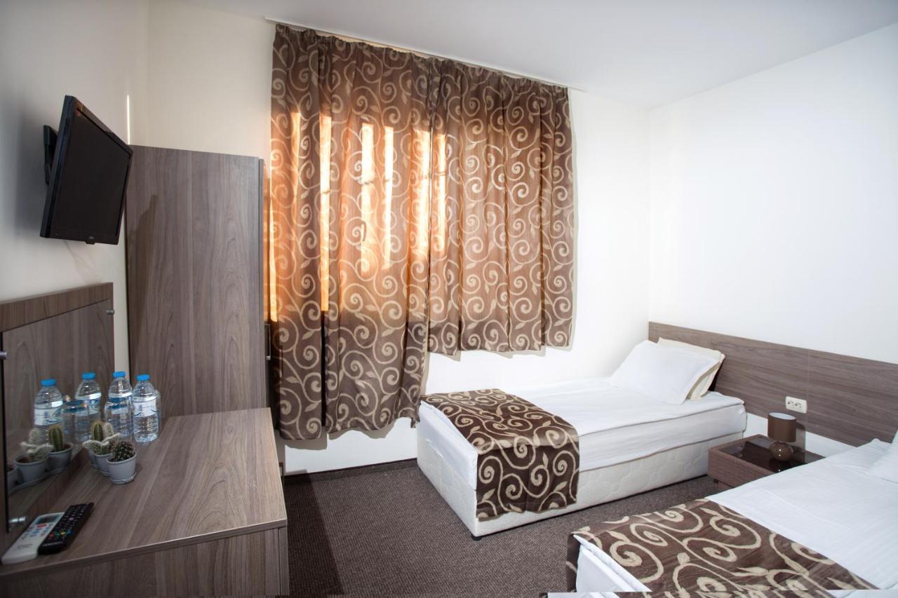 Лайф Choumen Extérieur photo
